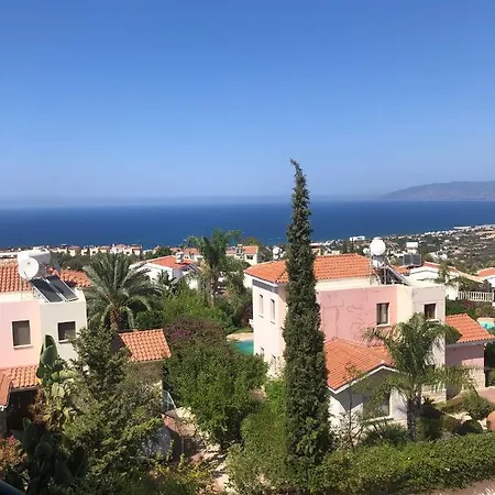 2br With Stunning Sea And Mountain Views Διαμέρισμα *